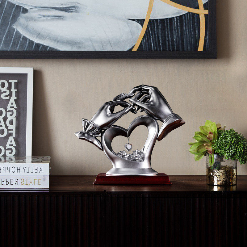Hand Heart-Shaped Crystal Figurine – Elegant Home Decor & Gift